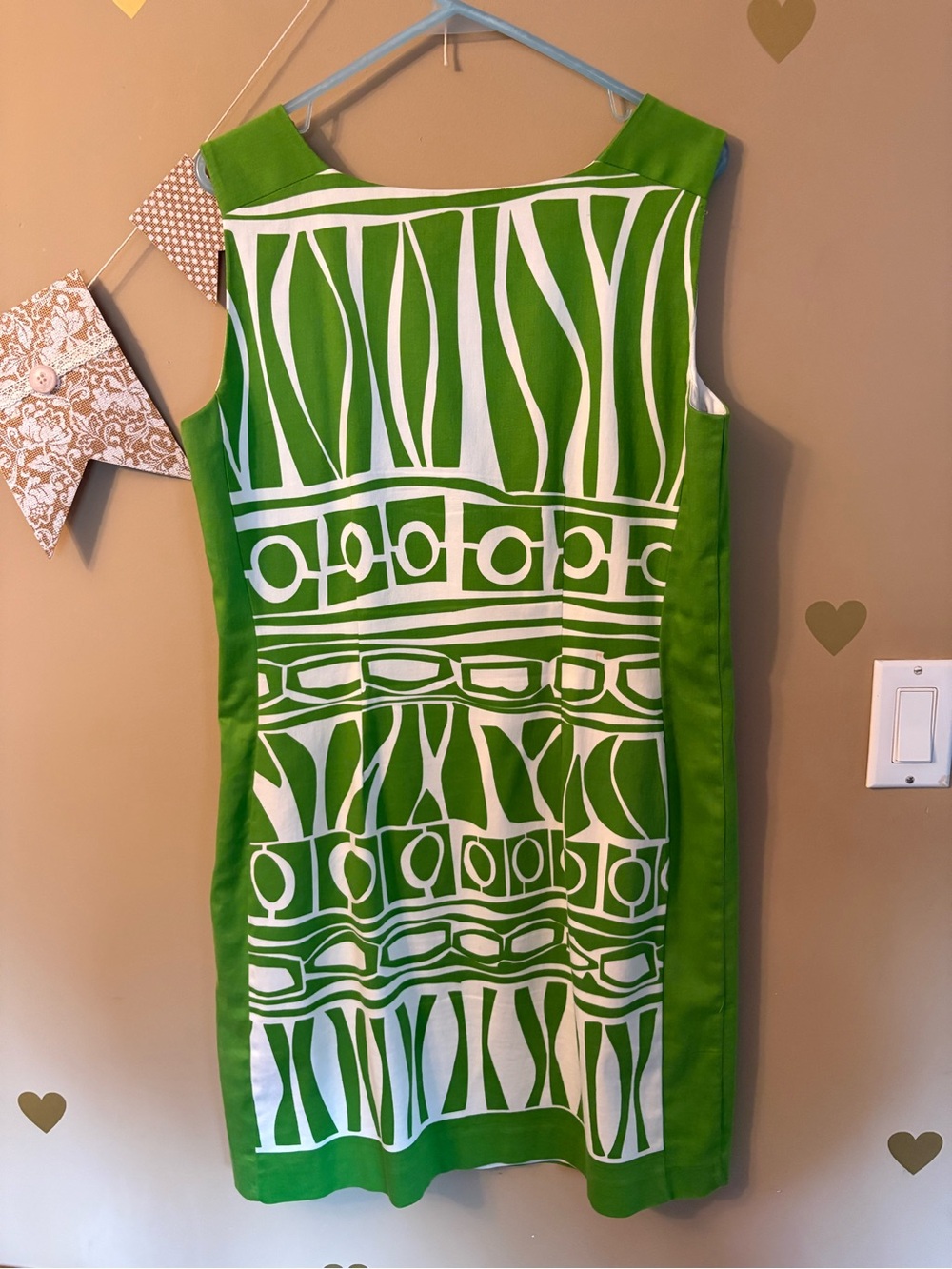 Chetta B Green and White Geo-Print Sleeveless Shift Dress - Picture 10 of 10